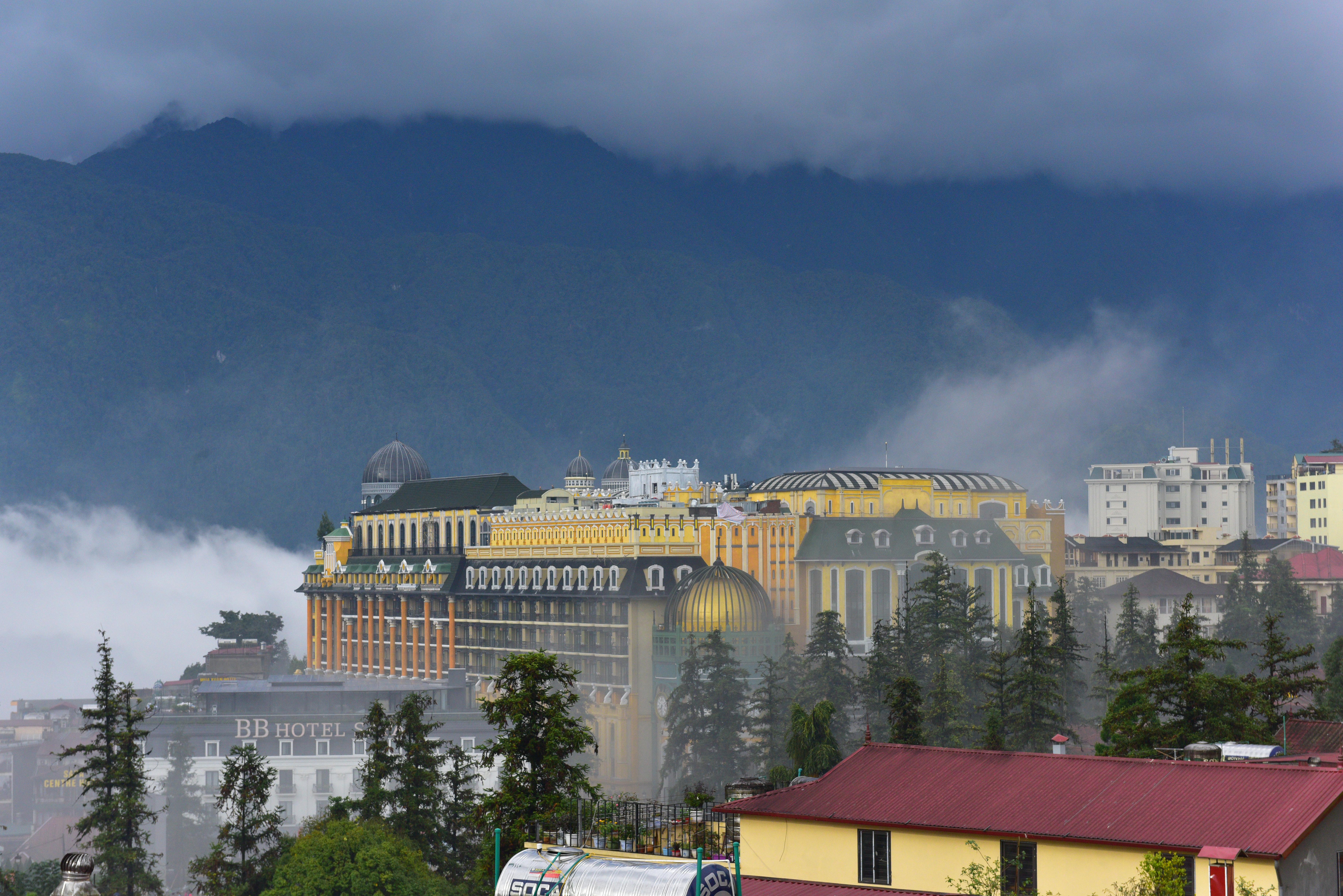 Hotel De La Coupole - Mgallery Sapa Εξωτερικό φωτογραφία The resort in 2013